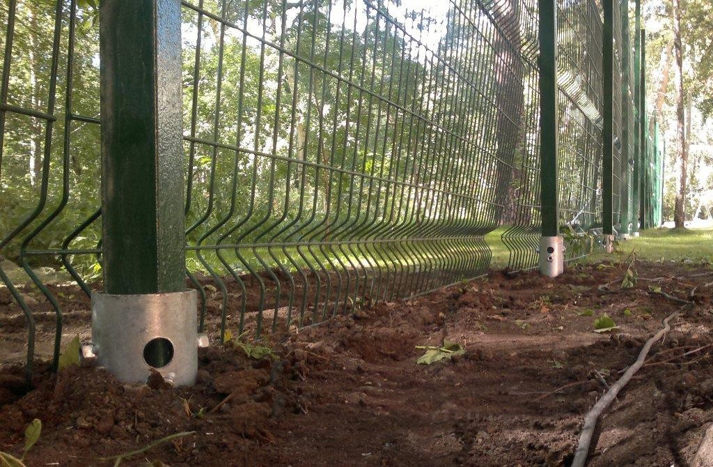 Как быстро смонтировать забор? Установите забор на винтовой свайный фундамент за 1 день! 